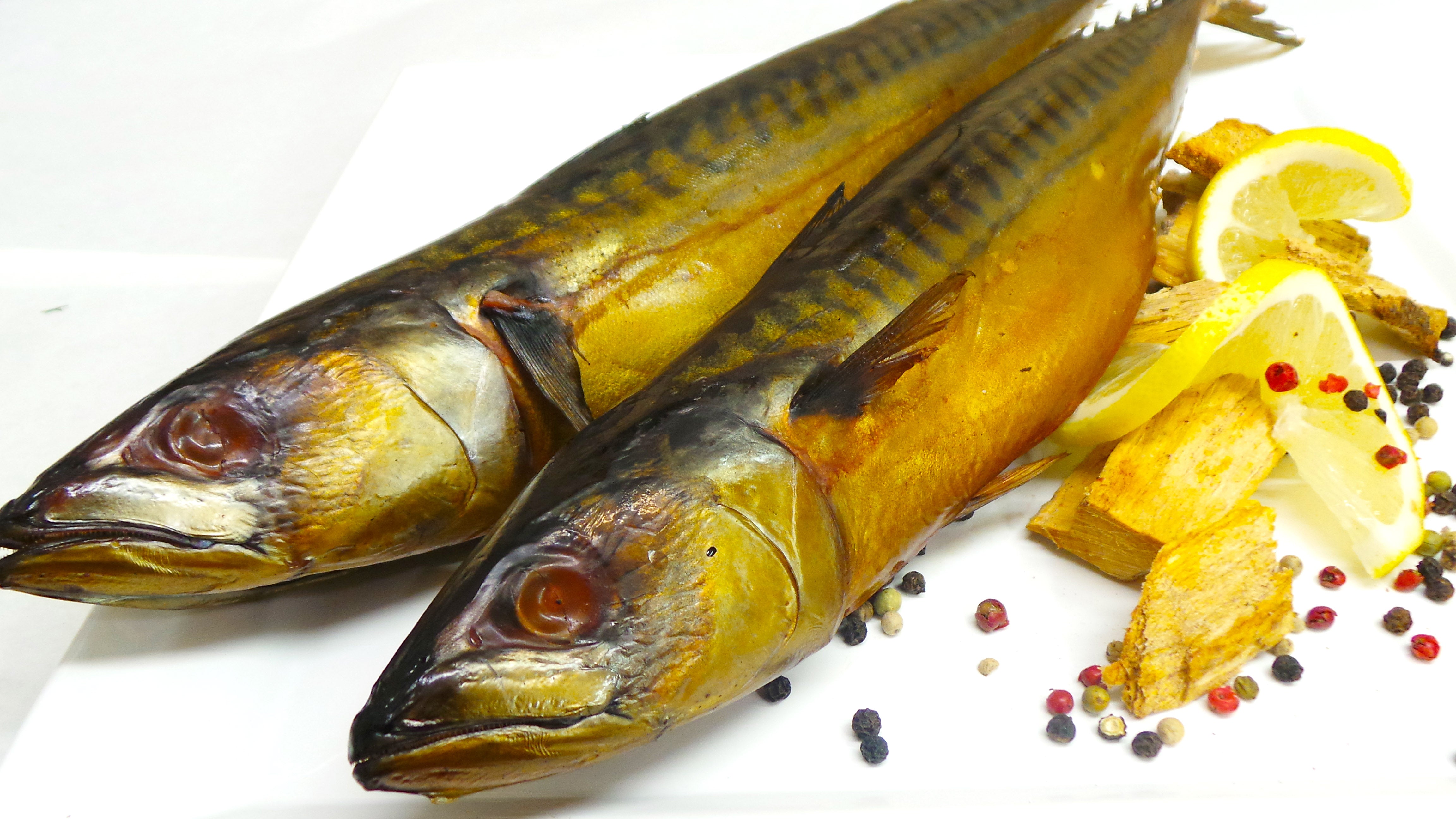 Geräucherte Makrele (ganz) – Töllner Edelfisch
